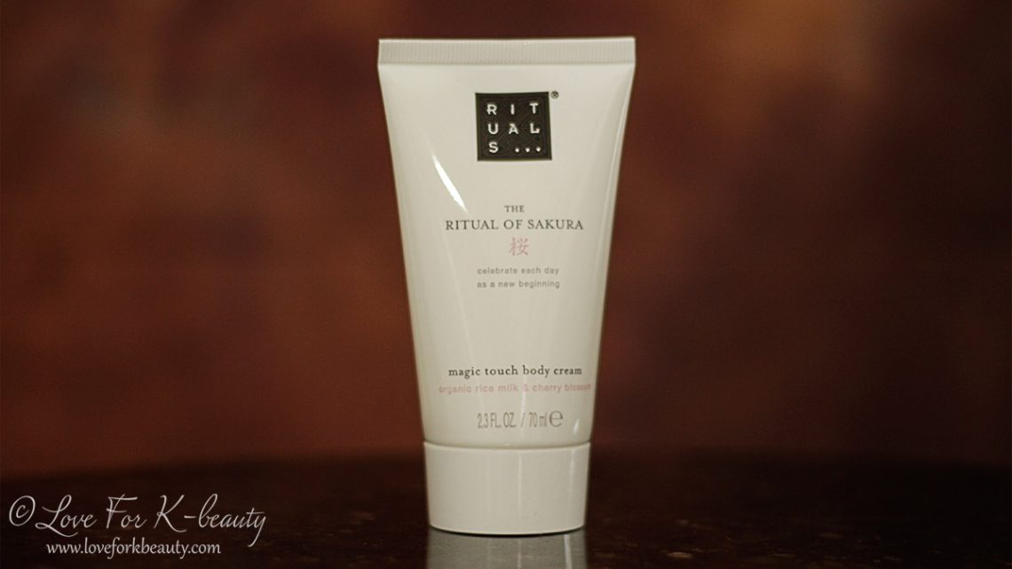 The Rituals of Sakura magic touch body cream